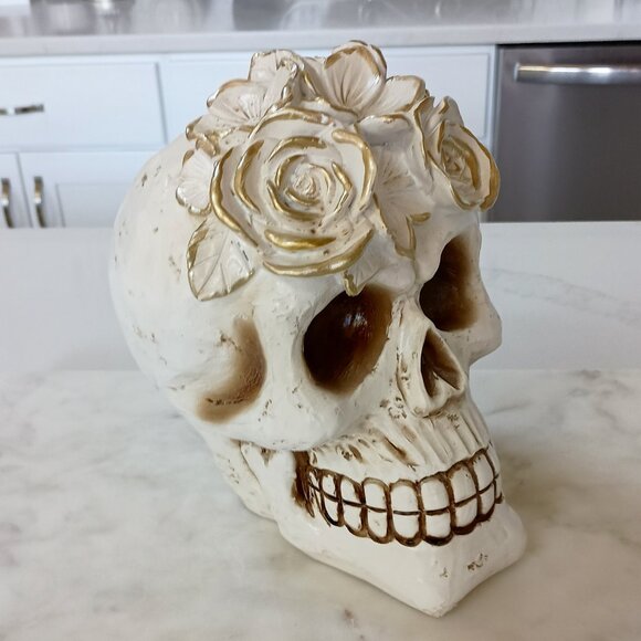 NEW! GOTHIC Glam ROSES SKELETON SKULL DECOR - Picture 8 of 8